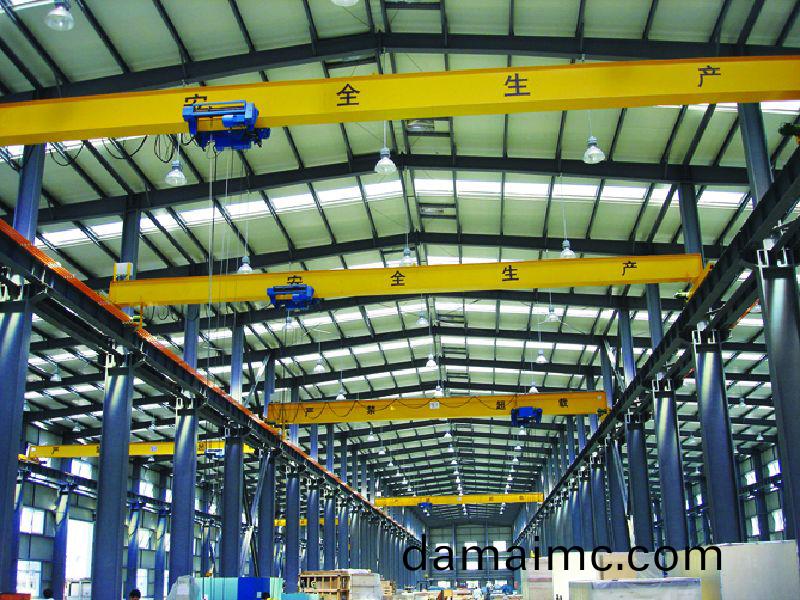 淨空(kong)型(xing)單(dan)樑(liang)起重(zhong)機(ji)