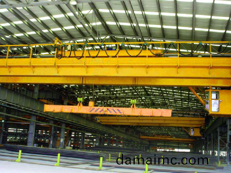 電(dian)磁(ci)掛(gua)樑(liang)橋式起(qi)重(zhong)機(ji)